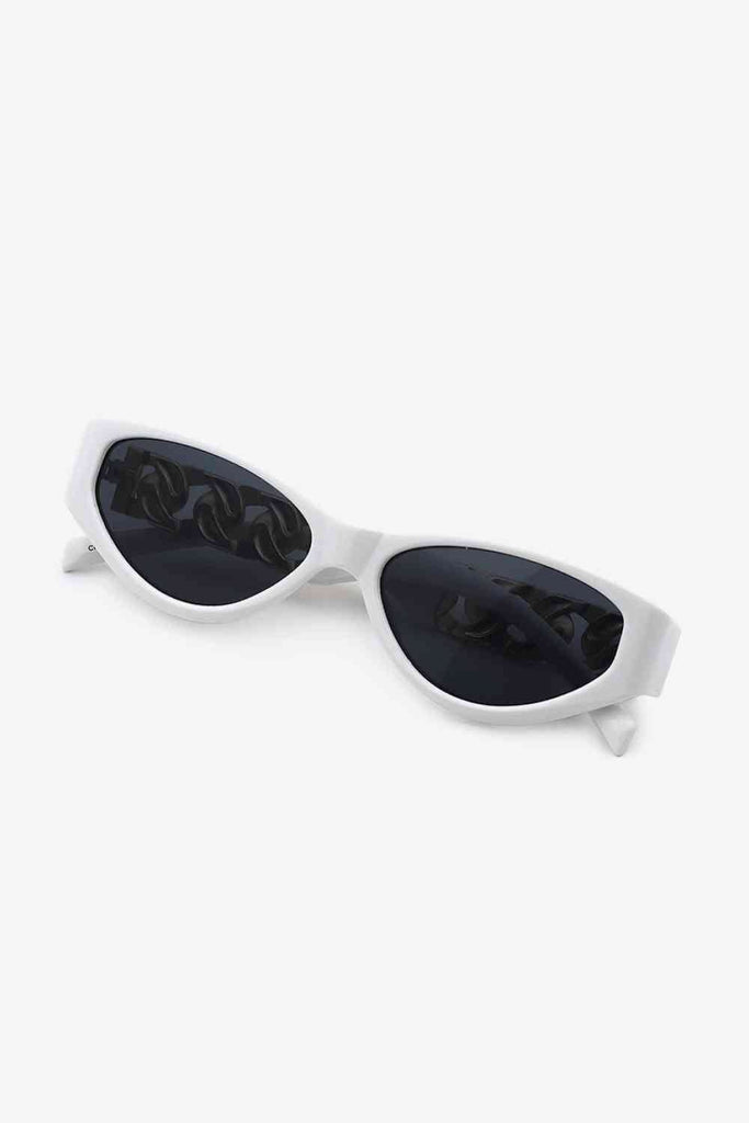 Chain Detail Temple Cat Eye Sunglasses - Nine One Network
