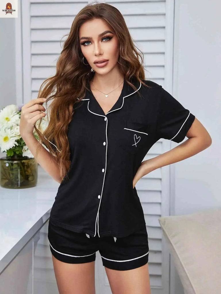 Heart Graphic Contrast Piping Top and Shorts Pajama Set - Nine One Network