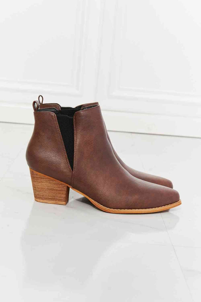 MMShoes Back At It Point Toe Bootie in Chocolate - Nine One Network