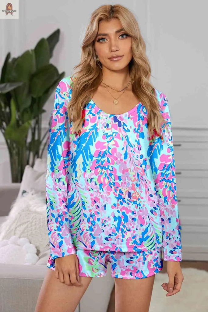 Round Neck Printed Top and Shorts Lounge Set - Nine One Network
